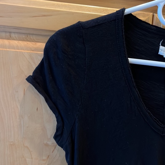 Maison Jules Black Tee - Picture 4 of 5